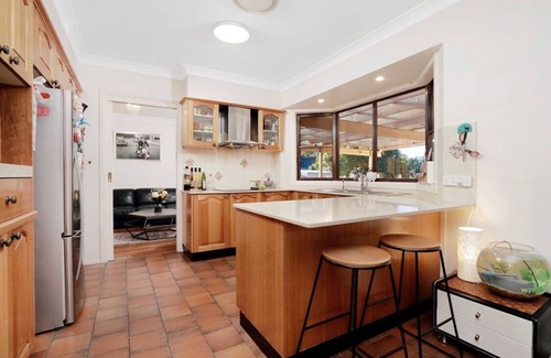 Baulkham Hills House | Entire 4 Bedroom House with Swimming Pool, Beautiful and Spacious