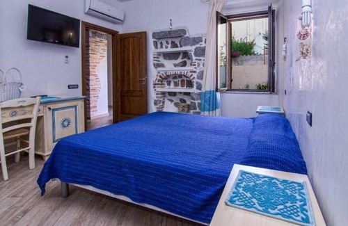 Arbatax House | Entire apartment from 7 rooms 7 bathrooms, air conditioning.Central