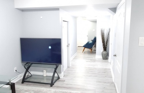 Brampton House | Entire basement suite near Hwy,TV WiFi and Parking
