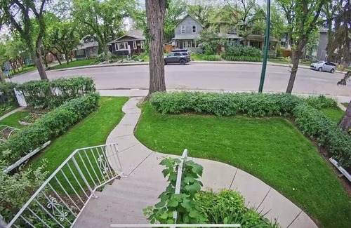 Saskatoon Downtown House | entire character home in city park