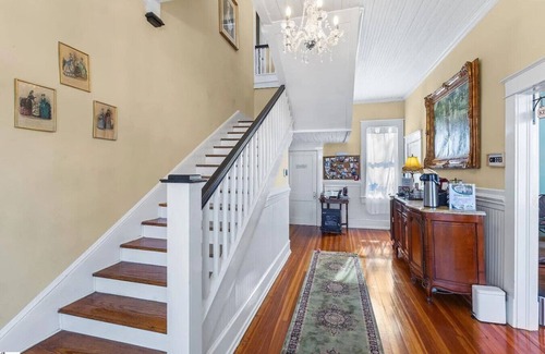 Anderson House | Entire Complex | 4 Bedrooms | Events