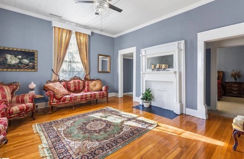 Anderson House | Entire Complex | 4 Bedrooms | Events