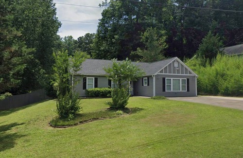 Woodstock House | Entire Home with Bunk Room!
