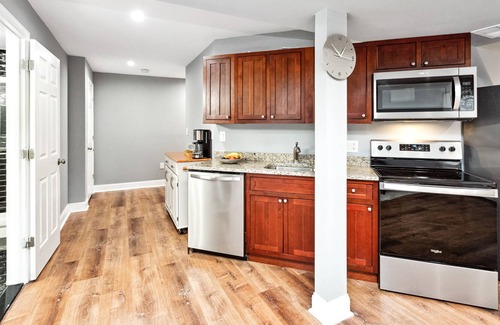 Scaggsville Apartment | Entire Lower-Level Apartment Suite