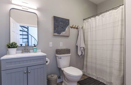 Rye House | Entire Ocean Boulevard property, steps to beach!