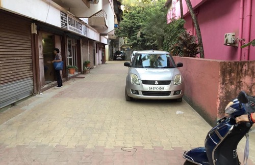 Panaji Apartment | Entire place for the family of 6 on ground floor at Miramar