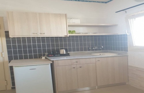 Piskopiano Condo | Entire private suite unit sea view