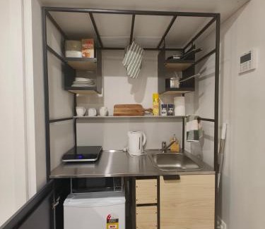 Clontarf Apartment | Entire Studio Apartment - self check-in