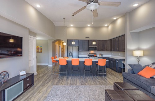 St. George Condo | Entire Top Floor Condo; Stylish and Comfortable