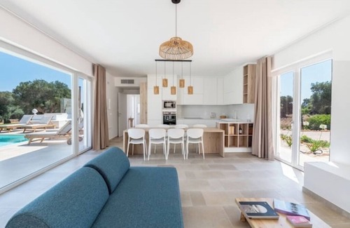 Carovigno Villa | Entire villa with swimming pool close to the sea