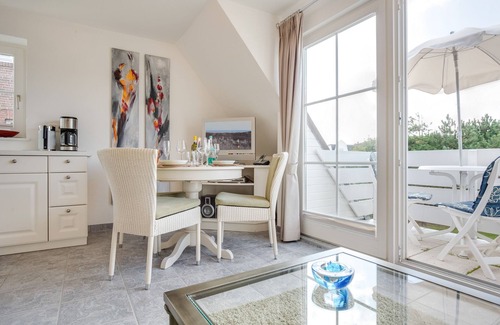 Wenningstedt-Braderup Apartment | Entspannung Zwischen Dorfteich und Dünen
