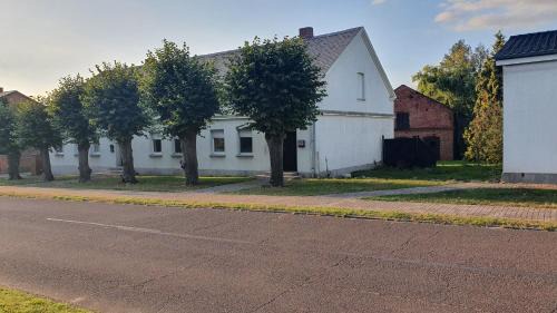 Milow Apartment | Entspanntes Wohnen Deibow
