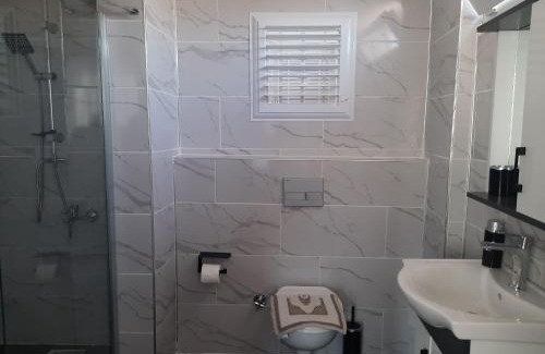Kusadasi Bed & Breakfast | Ephesian Hotel & Guesthouse