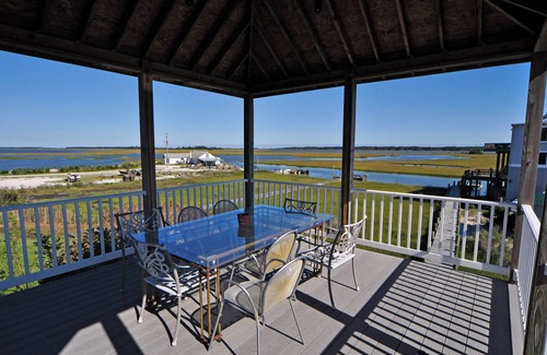 Chincoteague House | Epiphany-Deep Hole Creek-Chincoteague - Deep Water Dock! 2 King 4 Twin 5 Bath