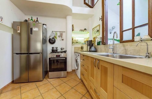 Kerem HaTeimanim Apartment | EPONA - Banana Beachfront - 70 SQM
