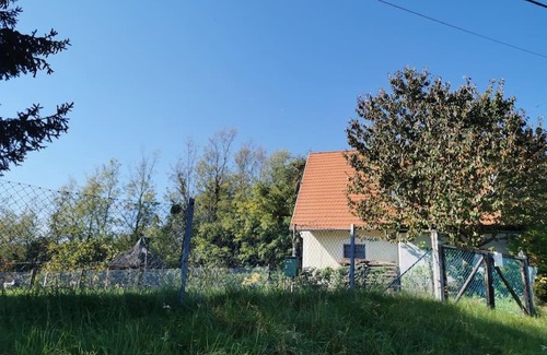 Kehidakustany House | Erdőszélén Házikó Vendégház