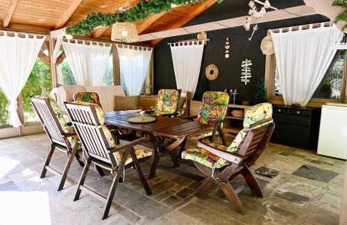 Kehidakustany House | Erdei Apartman & SPA - Erdőterasz Vendégház