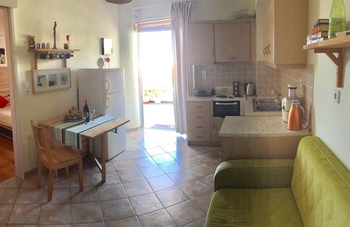 Rethymno Apartment | Erieta sea View Apartment 50m From the Beach
