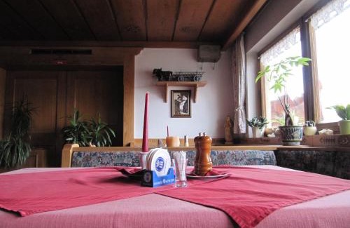 Kleinholzhausen Hotel | Erlebnislandgasthof Hotel Neiderhell