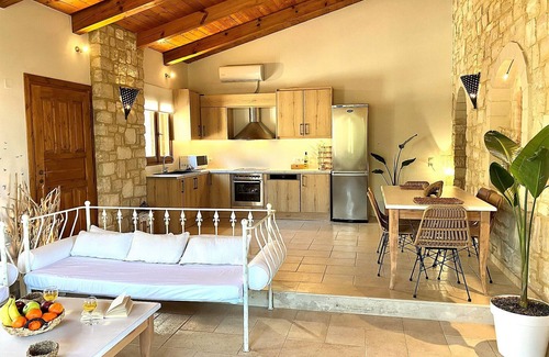 Asteri Villa | Eros villa ,private Pool,short drive to beach