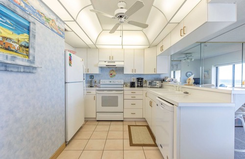 New Smyrna Beach Condo | Errol by the Sea unit 406- 1BD - Seaside Escape