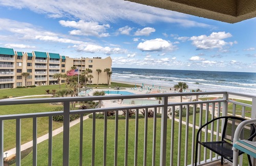 New Smyrna Beach Condo | Errol by the Sea unit 406- 1BD - Seaside Escape