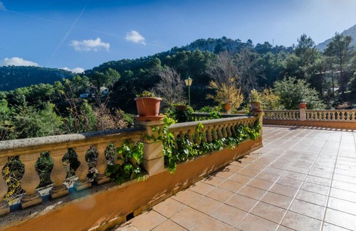 Lluc House | ES VINT I NOU