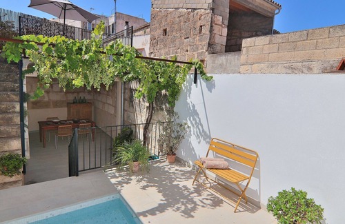 Muro Ski Chalet | Es Colomer 265 beautiful town house with swimming pool, air conditioning and fibre optics