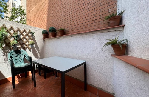 El Camp de l'Arpa del Clot Apartment | 84 m² Apartment ∙ 2 bedrooms ∙ 6 guests