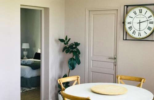 Chaumont-sur-Loire Apartment | Escale face à la Loire