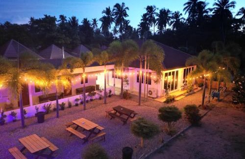 Koh Tao Hostel | Escape Divers - Jungle Hostel and Dive Centre
