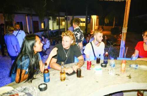 Koh Tao Hostel | Escape Divers - Jungle Hostel and Dive Centre