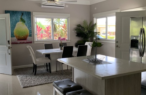 St. Ann's Bay Villa | ESCAPE EVERYTHING WITH THIS LUXURIOUS OCEAN VACATION VILLA