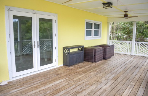 Treasure Cay House | Escape House on Green Turtle Cay is the Perfect Island Getaway w/Deep Water Dock