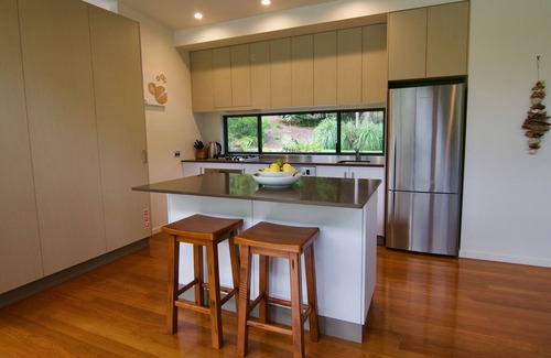 Skinners Shoot Villa | Escape the world, relax and unwind at The Lily Pad at Byron. Ideal for couples.