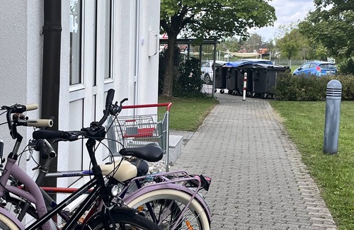 Gilching Apartment | "Escape to Gilching: Spacious Holiday Haven by Bavarian Lakes | WiFi, Sleeps 2"