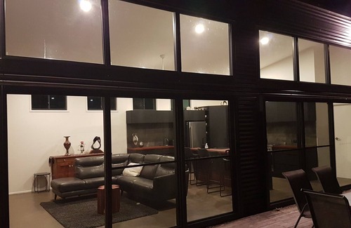 Hunchy House | Escape to Hunchy, private setting in the Sunshine Coast Hinterland