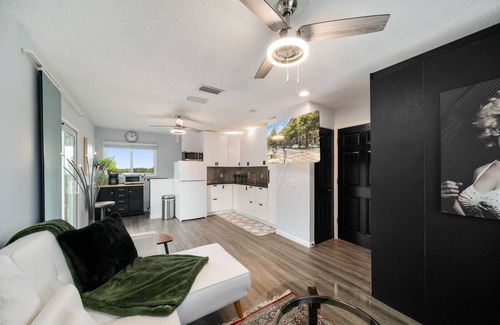 Fort Myers Apartment | Escape to Kokomo Bay, Escape to Paradise