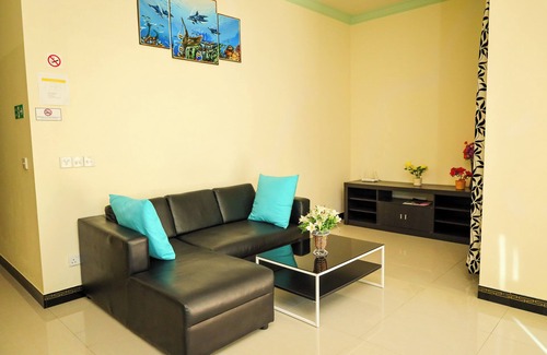 Hithadhoo Cabin | Escape to Paradise at Charming Holiday Lodge, Addu City Meedhoo in Maldives