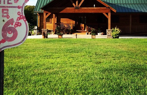 Franklin Cabin | Escape to Paradise at this amazingl log home, rural setting. on a 37 acre farm