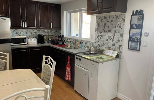 Bewdley Cottage | Escape to Rice Lake! Lake Front Cottage Bailieboro, Ontario Discover Bailieboro!