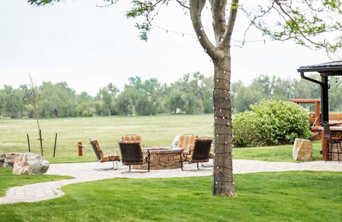 Greeley Other | Escape to the Fort: A Rustic Luxe Retreat Like No Other