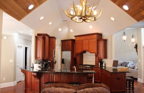 Denver House | ESCAPE TO THE LAKE! ￼QUIET cove, RELAXING pool, with own dock!