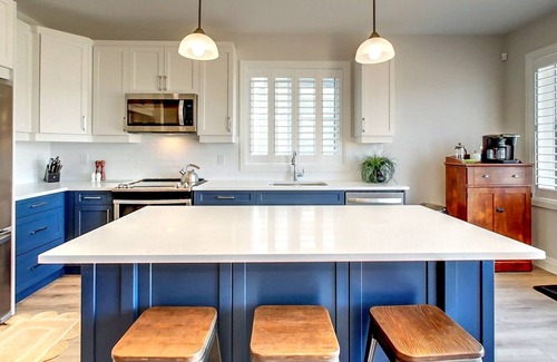 The Blue Mountains House | Escape with Views of Blue Mountain