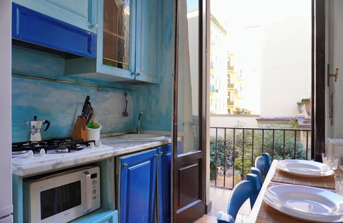 Tre Torri Apartment | Eschilo in Rosa: Charme e Design