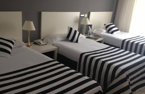 Prosperidad House | Esentia Togumar - Triple (3 adults)