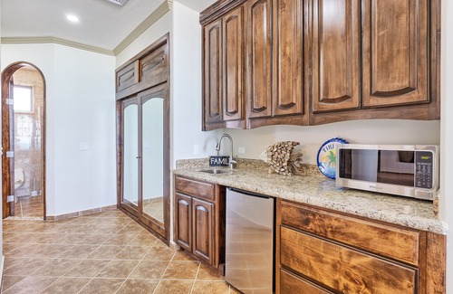 La Choya Condo | Esmeralda Beach Resort 2 Bedrooms Condo B 502