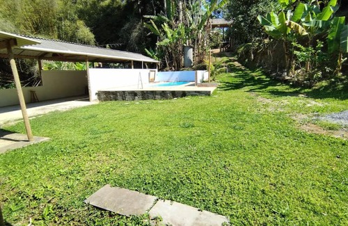 Juquitiba House | ESPAÇO SHEHERAZADE-PISCINA e LAZER