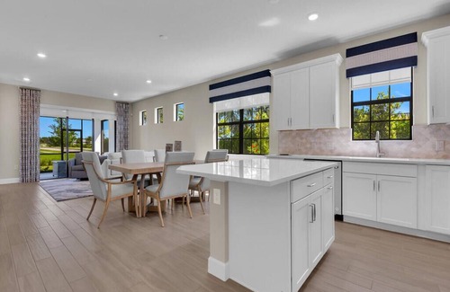 Biggar Villa | Esplanade Lake Club vacation villa, clubhouse, resort pool, fitness gym, spa.