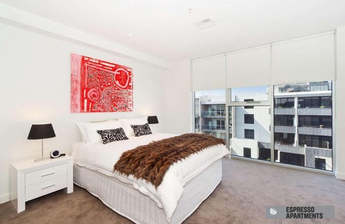 Port Melbourne Apartment | Espresso Apartments - Bay Views Port Melbourne